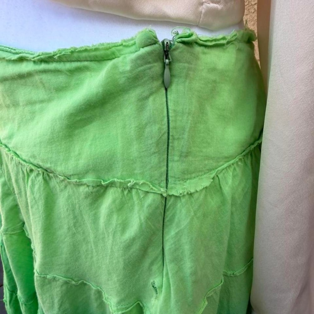 green tiered maxi skirt with ruffles - Picture 7 of 8
